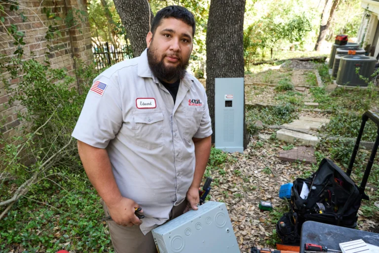 AUSTIN CREW · ON LOCATION